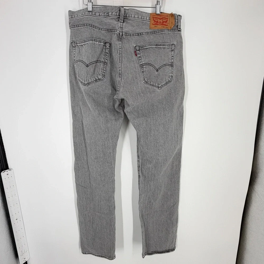 Levi's 501 Mens Gray Button Fly Jeans W36 L36‎